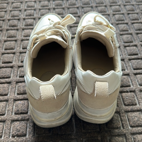 Michael Kors Felicia Platform Sneakers - White/Beige - Picture 2 of 8